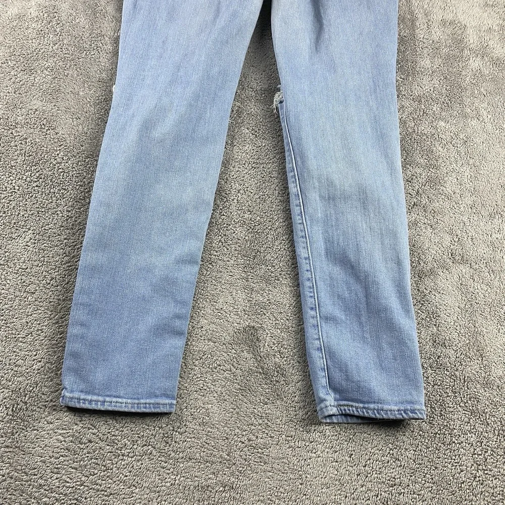 Levis 721 High Rise Skinny Jeans Womens 33 Blue Light Wash High Rise‎ Distressed